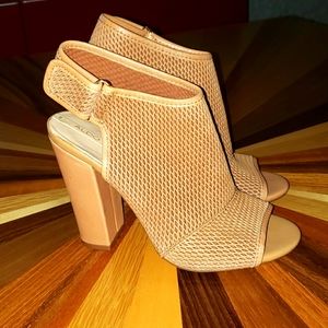 NUDE Block heel sandals